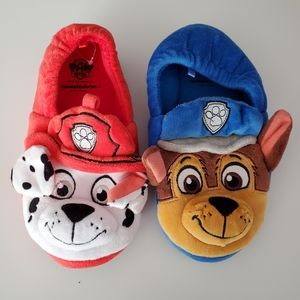 🆕️Kids Paw Patrol Slippers Size 2-3